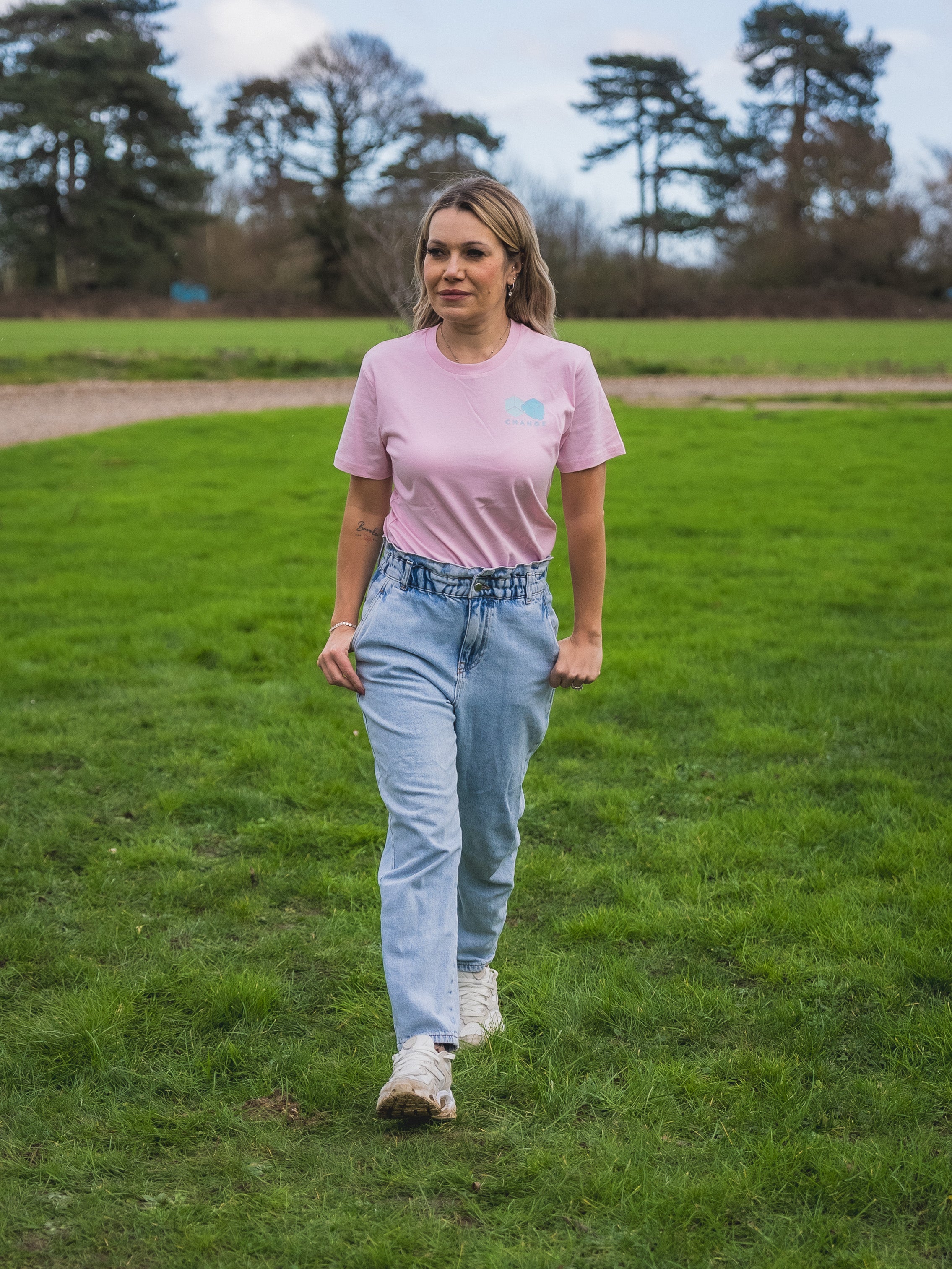Women's Classic Tee Logo - Pink