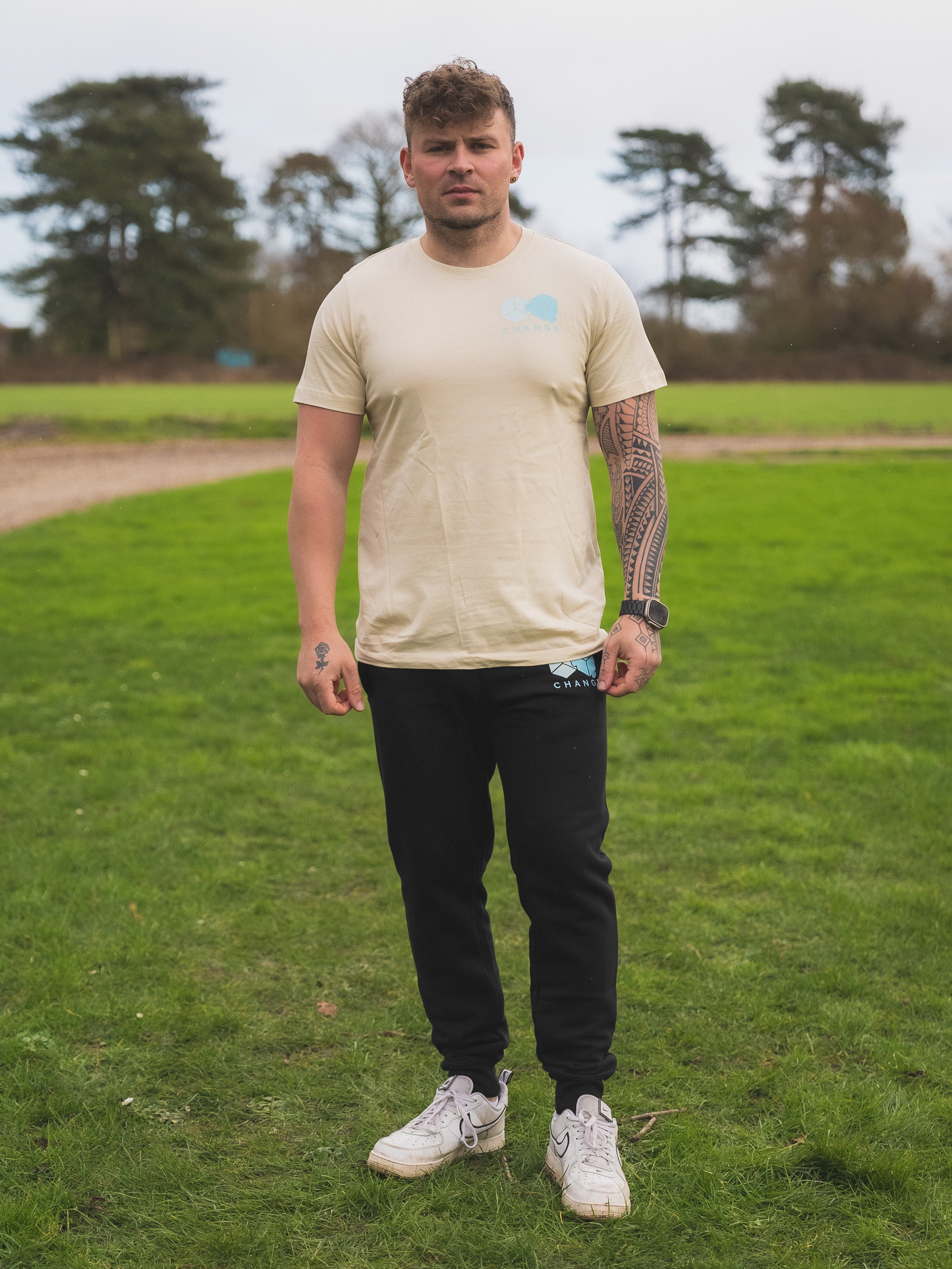 Men's Classic Tee Logo - Tan