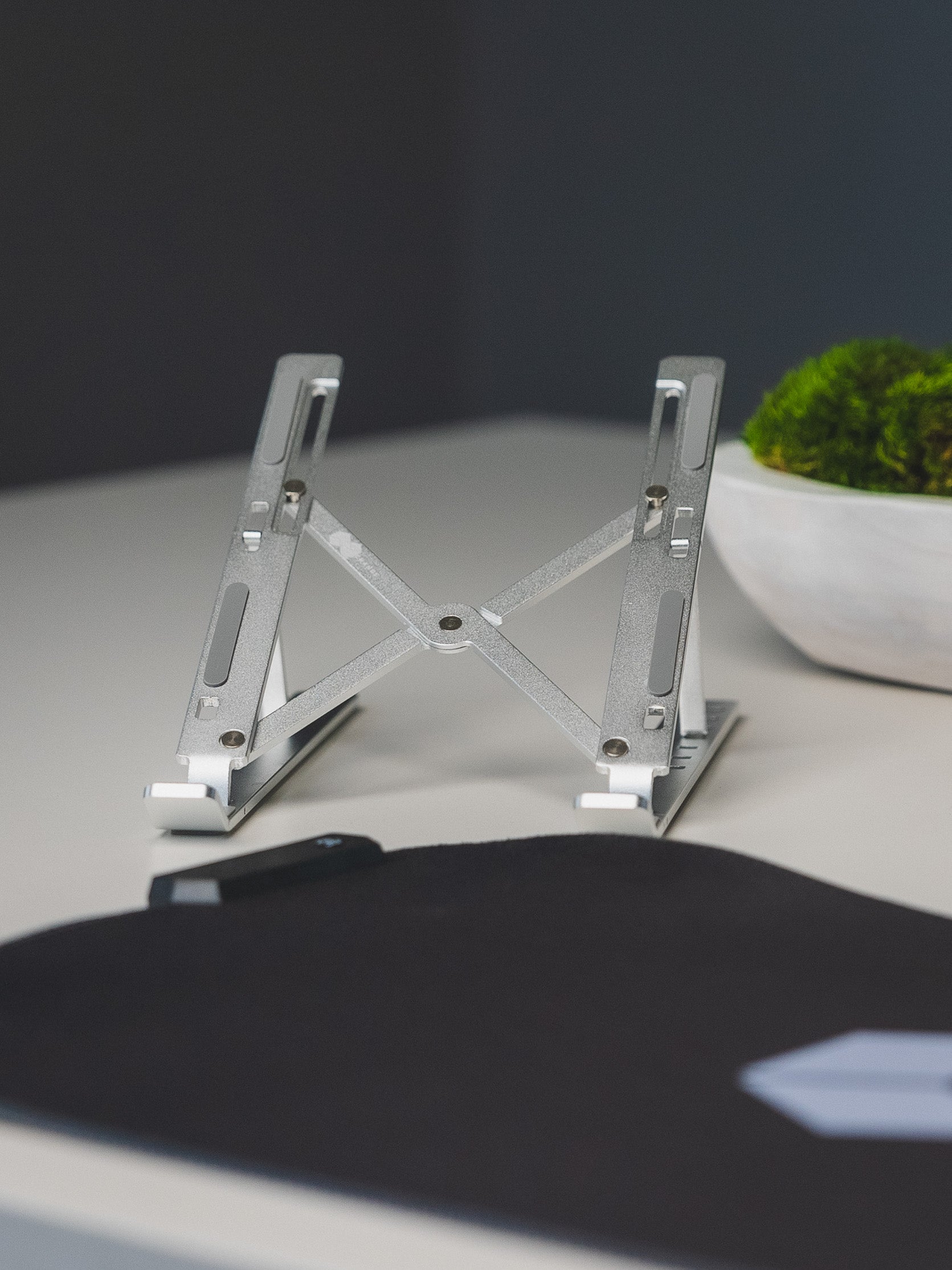 Foldable Heavy Duty Laptop Stand